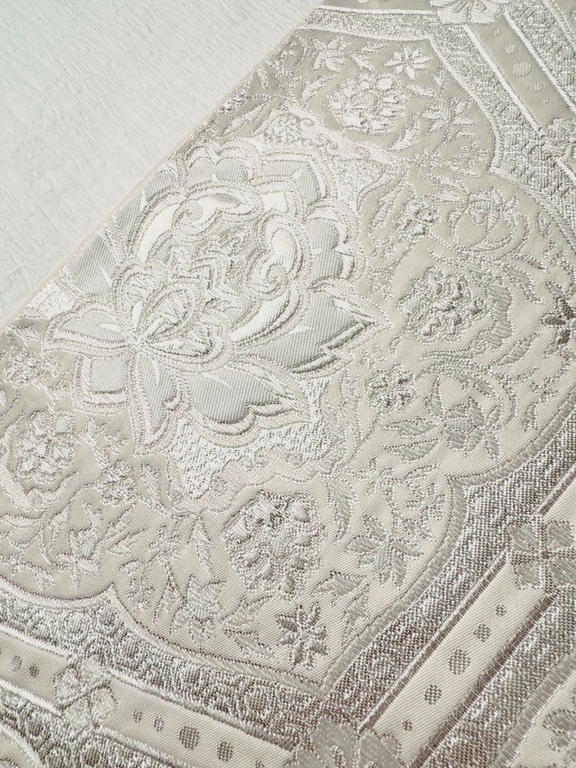 【訳あり特別価格】　正絹　袋帯　六通柄　銀糸　正倉院雪華