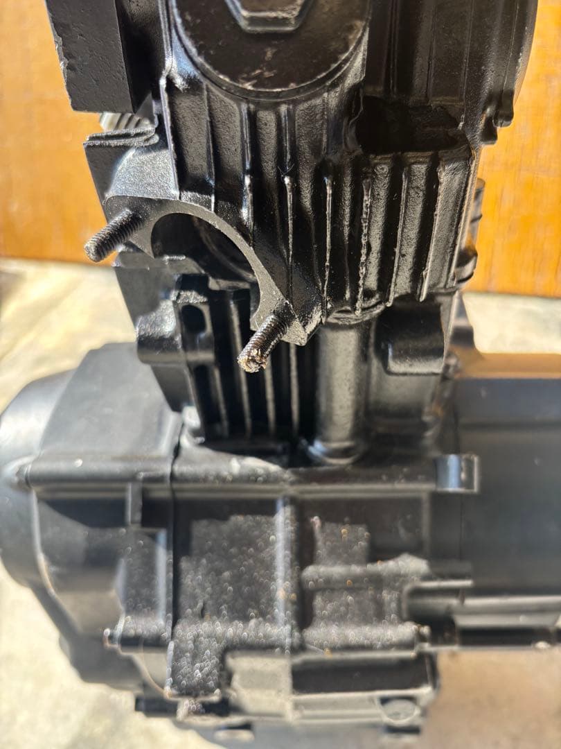 ゼ*ン様 カブ90エンジン