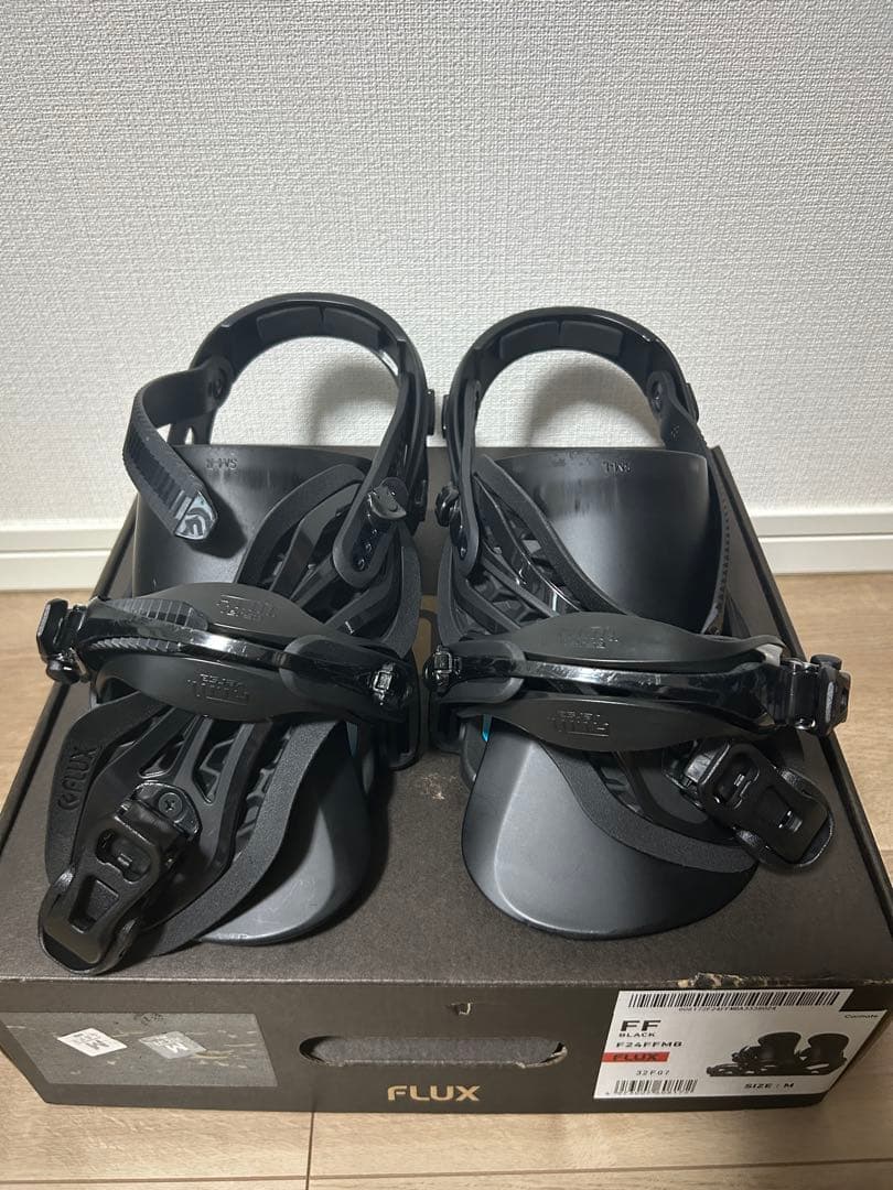 【美品】店舗販売限定品　FLUX ビンディング　FFフリーフット　ブラック