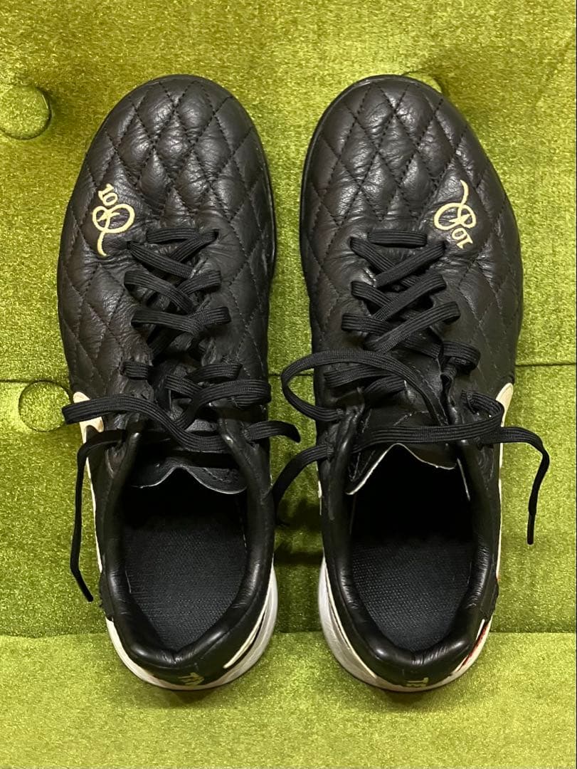 ナイキ ルナ レジェンド 7 PRO 10R TF(ブラック×ブラウン)