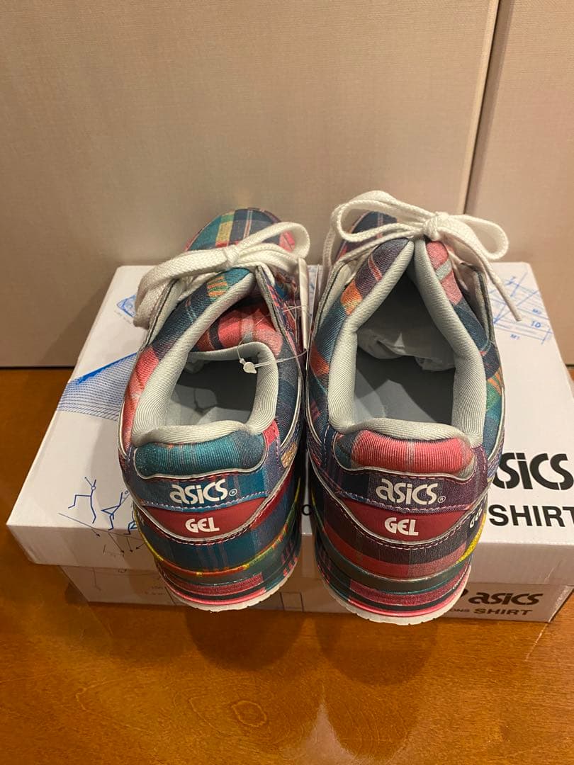 コムデギャルソンシャツ✖️asicsスニーカー