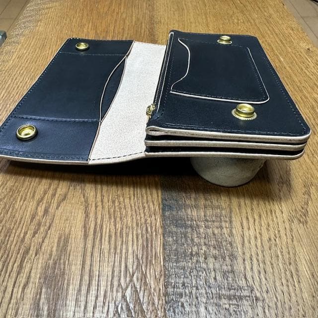 ロングトラッカーウォレット　丘染め茶芯ブラック　真鍮 トラッカーウォレット