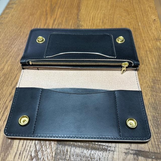 ロングトラッカーウォレット　丘染め茶芯ブラック　真鍮 トラッカーウォレット