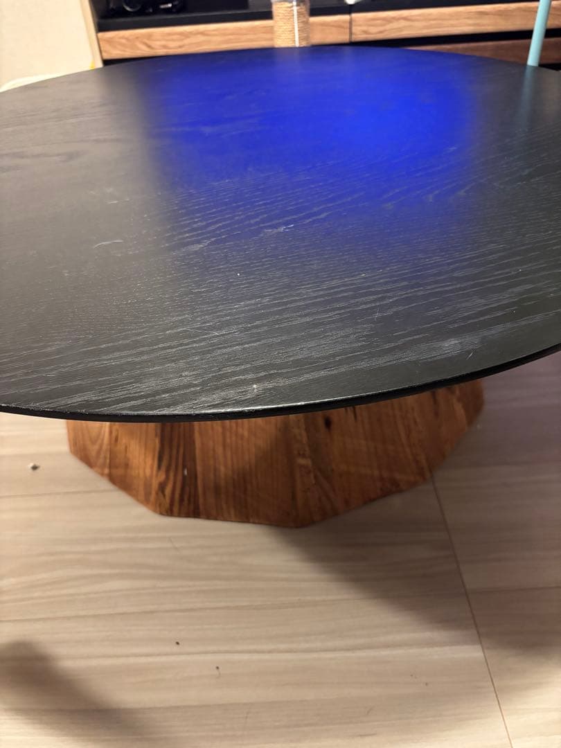 最終値下げしています！モダン木製円形テーブル 90cm