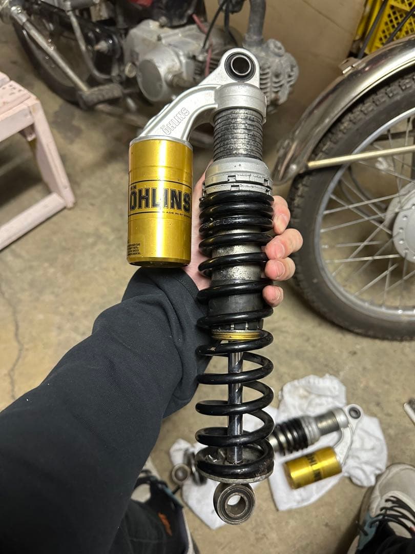 ÖHLINS サスペンション 2個セット　オーリンズ