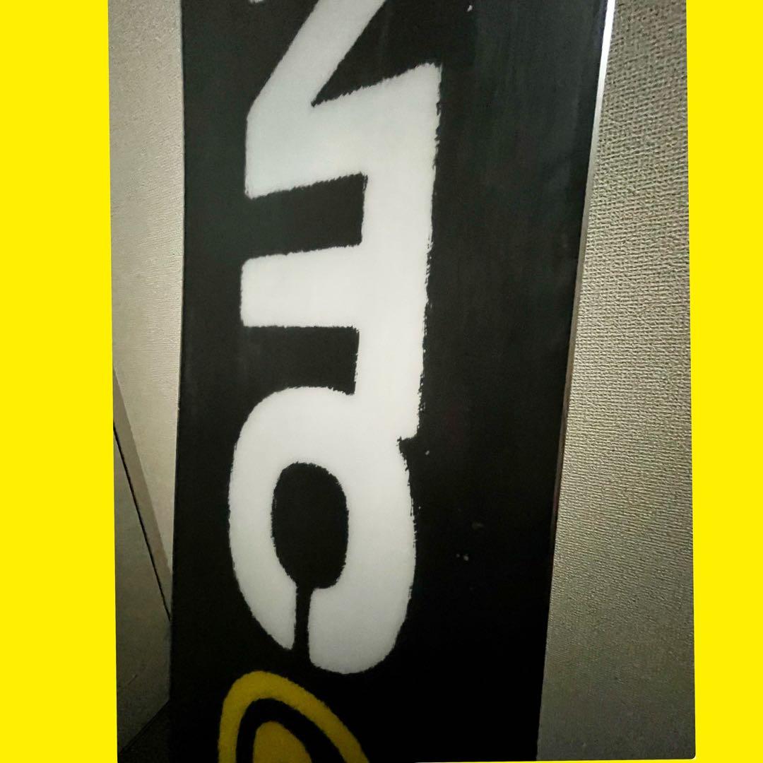 FNTC TNT R 143cm グラトリ　スノーボード