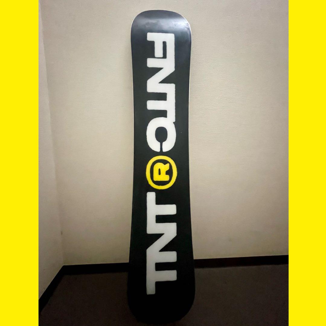 FNTC TNT R 143cm グラトリ　スノーボード