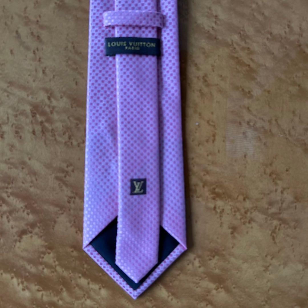 Louis Vuitton ピンク ドットネクタイ