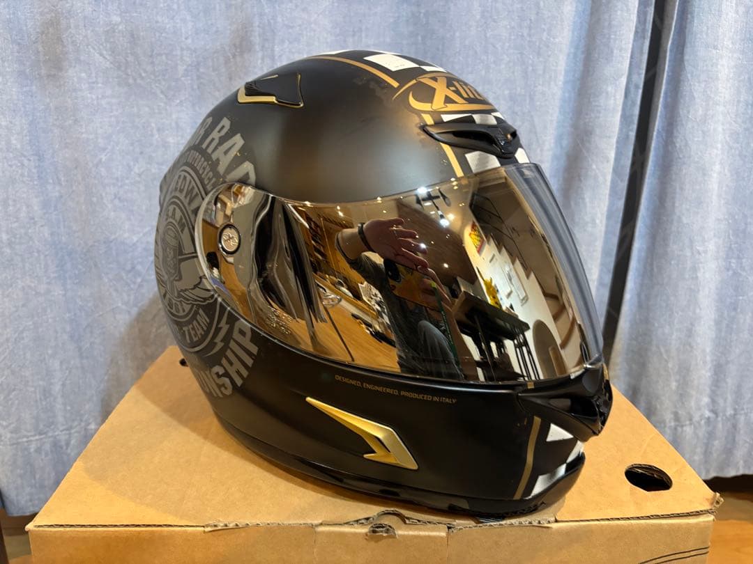 NOLAN Xlite X-802Rフルフェイスヘルメット ブラック・ゴールド