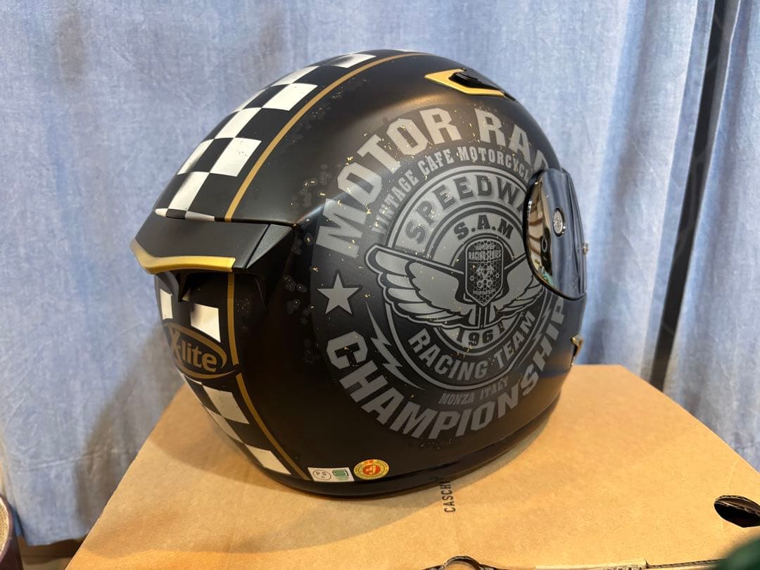 NOLAN Xlite X-802Rフルフェイスヘルメット ブラック・ゴールド