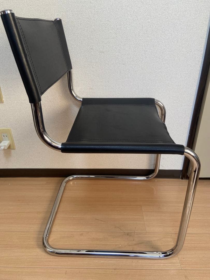 マルトスタム チェア リプロダクト カンティレバー 椅子 イタリア製