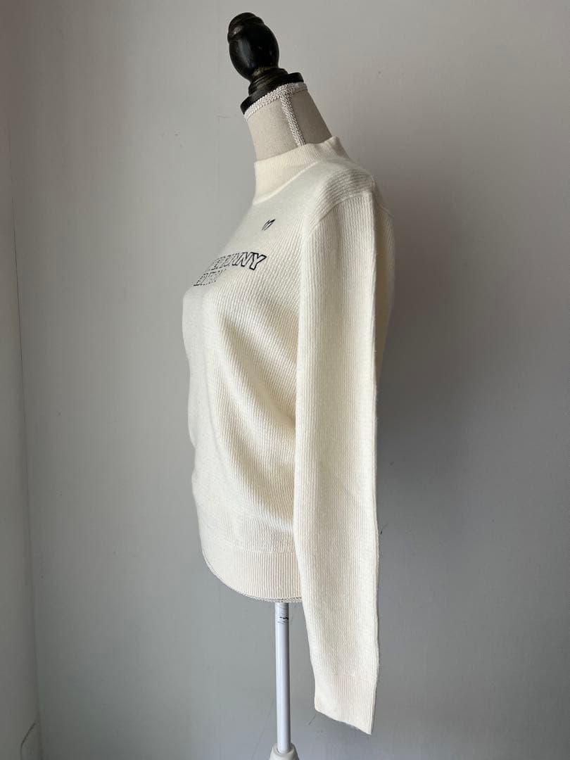 パーリーゲイツマスターバニー　羊毛カシミア刺繍セーター