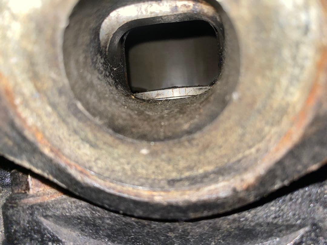 買いますくんRZ250R 29L エンジン本体 クランキングOK ベース