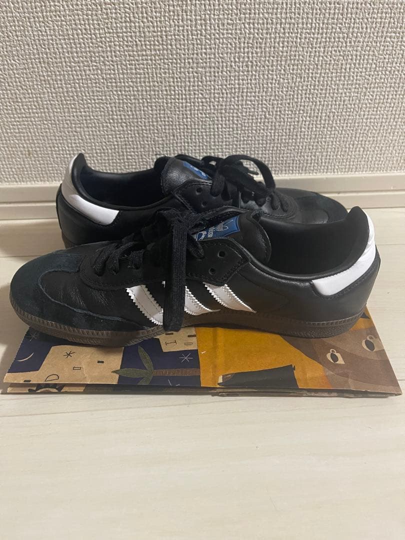 adidas サンバ　24センチ