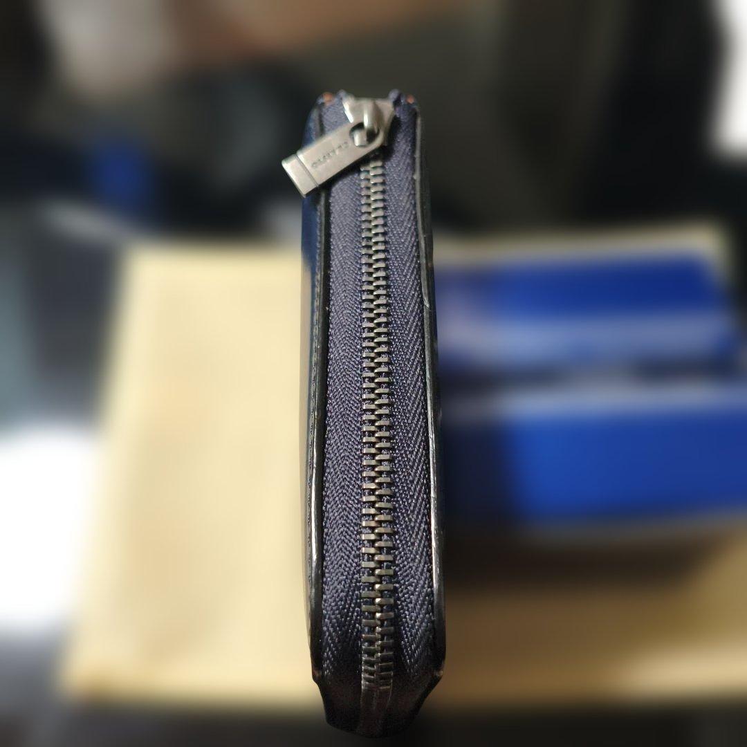 クラフスト財布