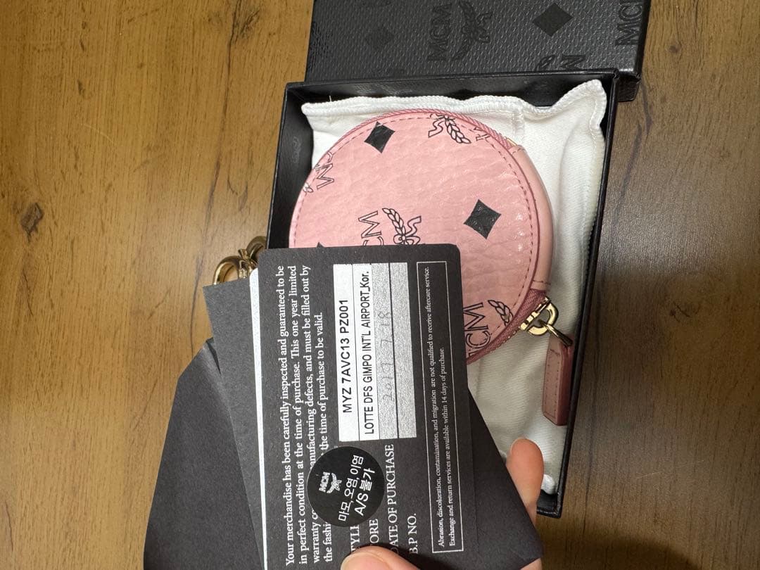 MCM ピンク ケース