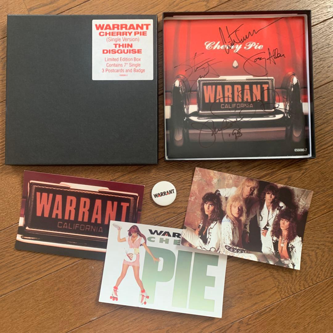 WARRANT CHERRY PIE 限定Box サイン入り　貴重品