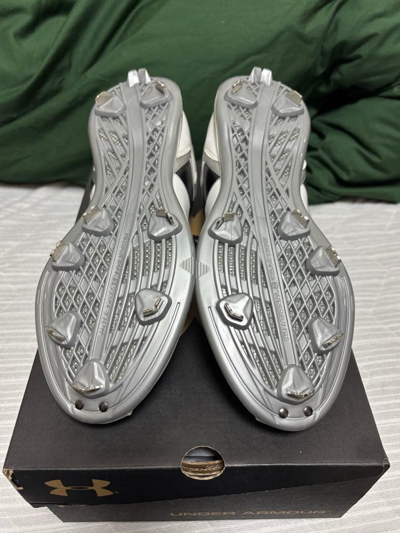 アンダーアーマー 野球　スパイクシューズ