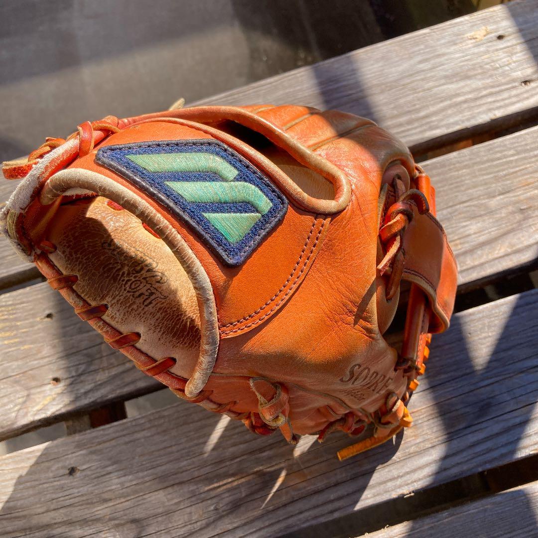 ミズノ、ビューリーググラブ