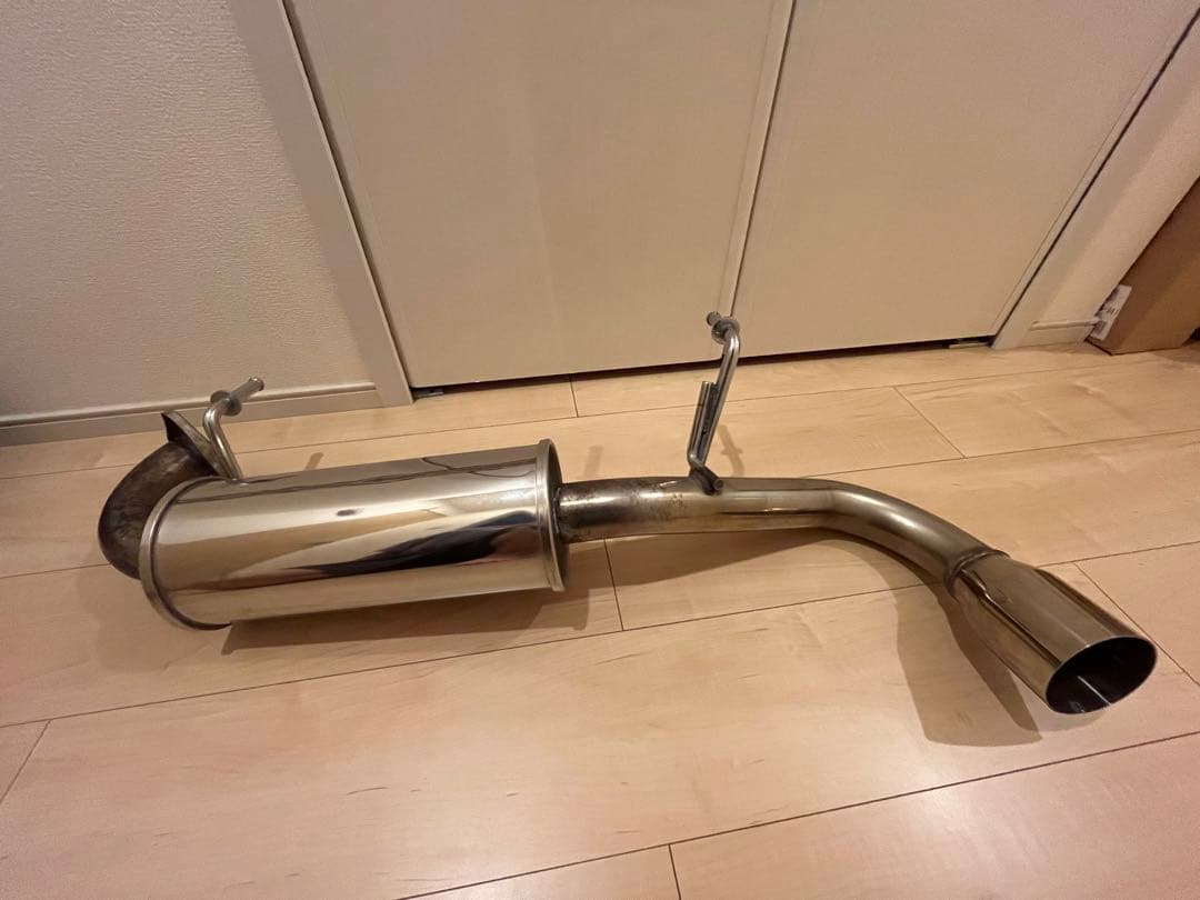 HKSリーガルマフラー