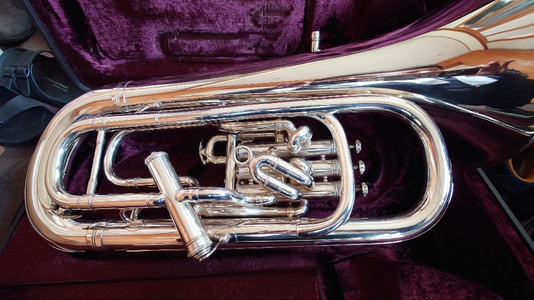 ベッソン製ユーフォニアムBE968-2