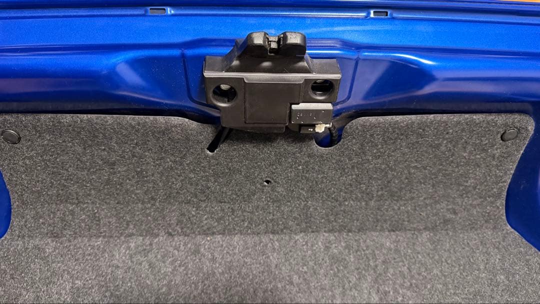 BRZ 86 ZC6 ZN6 トランク　カラーK7X WRブルーパール