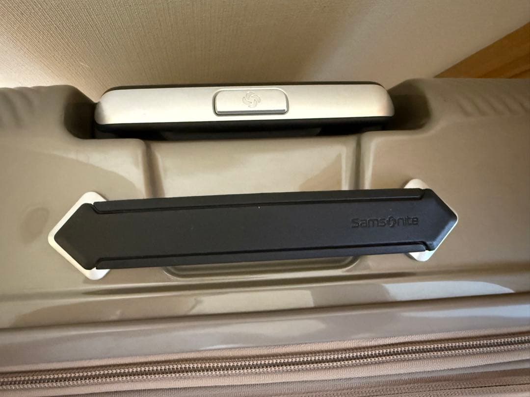 サムソナイト ￼ラテ 保証付き 92/106L ￼￼TSAロック スーツケース