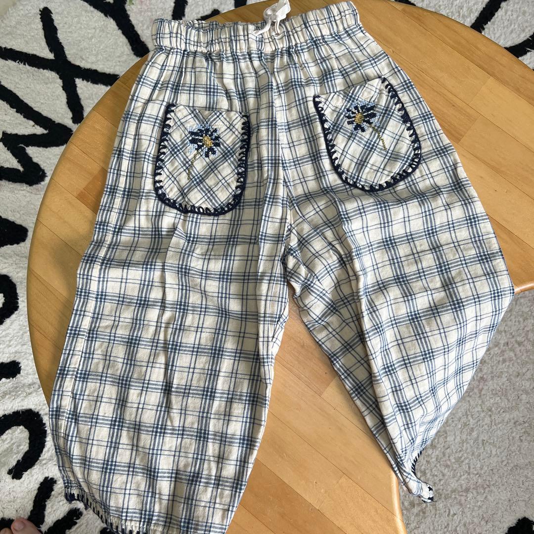 liilu 刺繍　セットアップ　4y