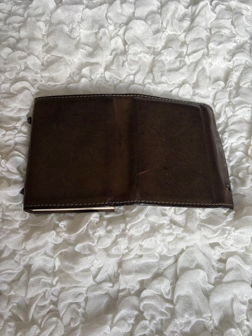 エムピウ ミッレフォッリエ　p25 グリージョ