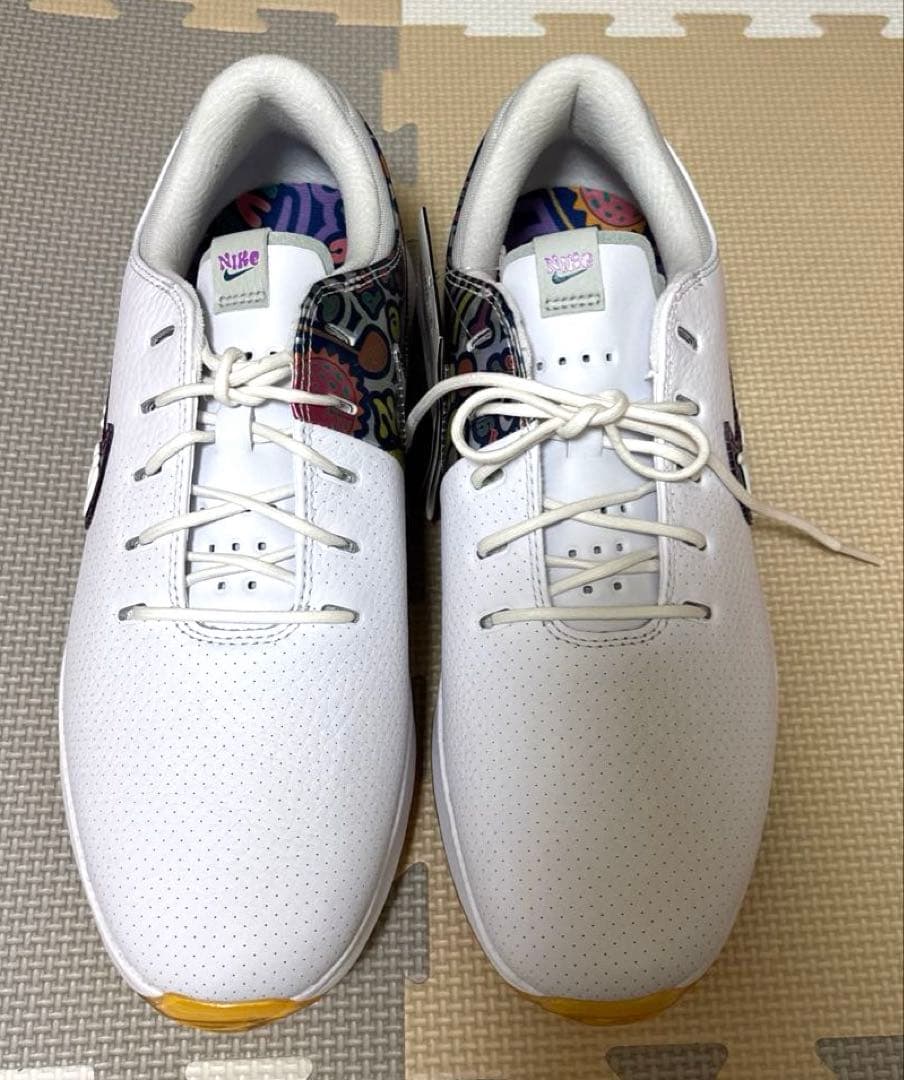 新品未使用‼︎ ナイキ エア ズーム ビクトリー　TR 3 NRG 28㎝