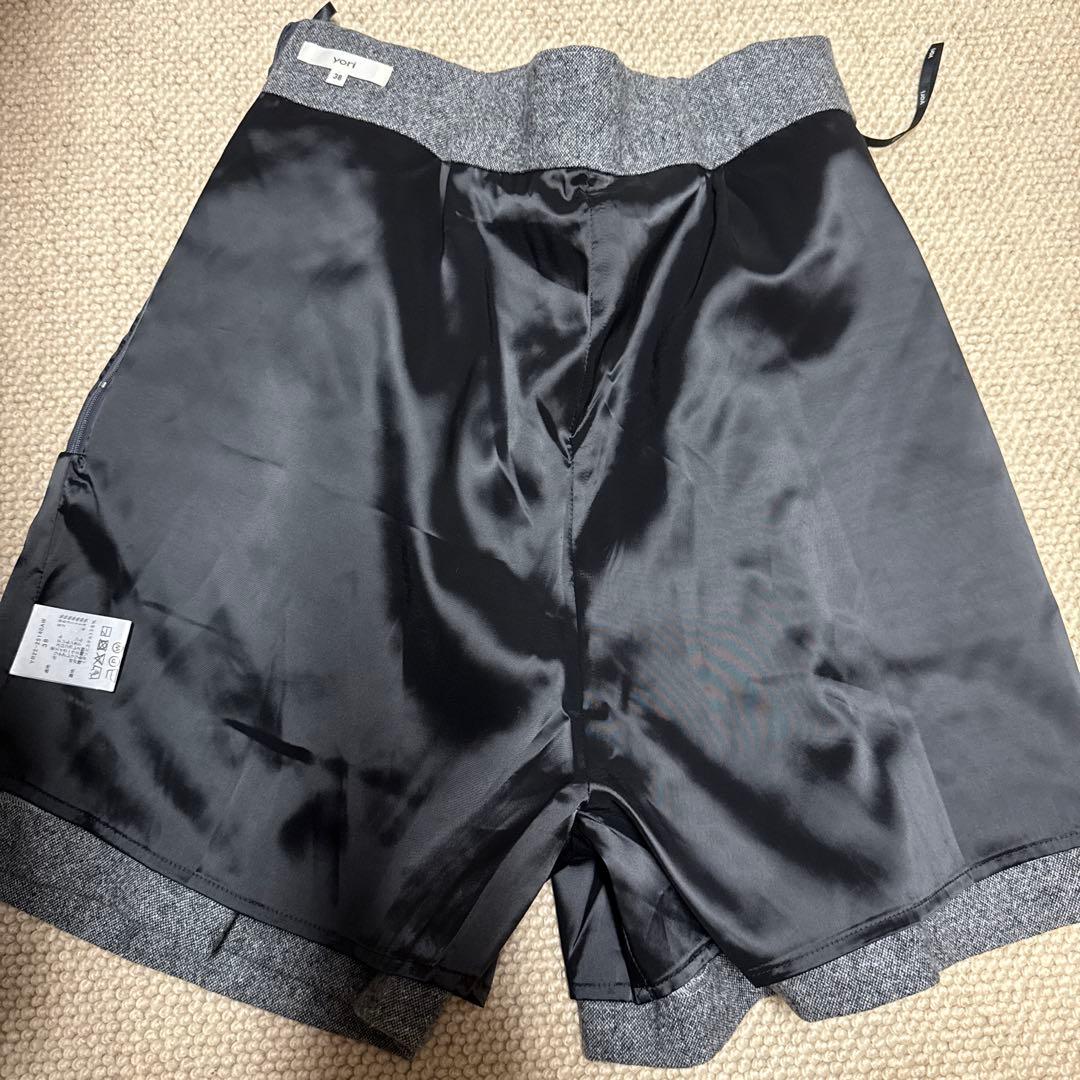 yori2025AW ウールショートパンツ　38新品未使用