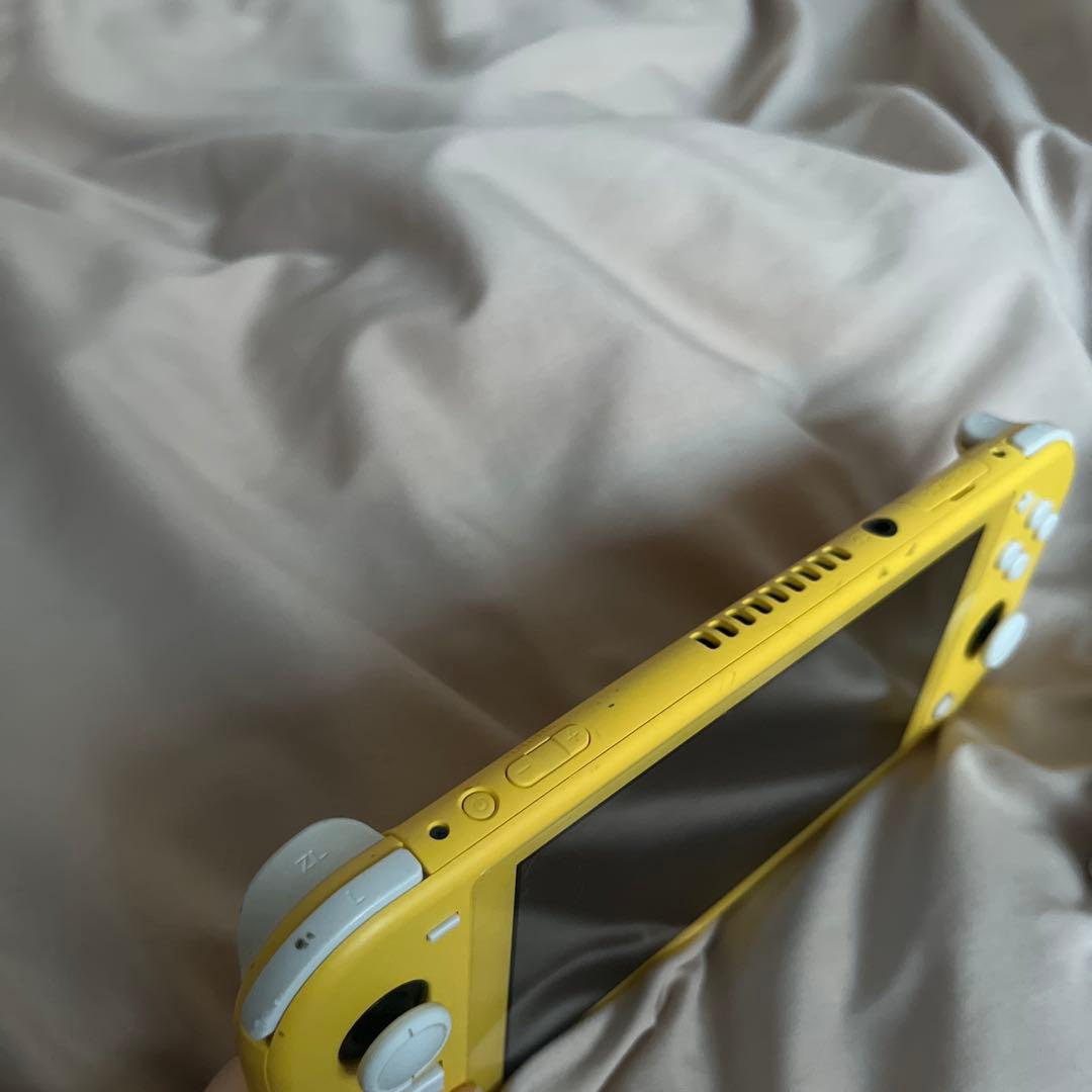 【早い者勝ち】Nintendo Switch Lite イエロー