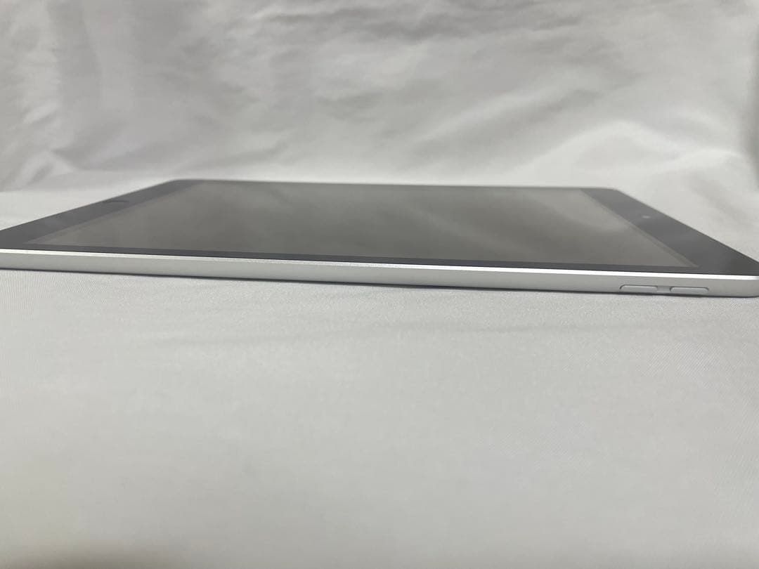 100% iPad アイパッド　第9世代　A2602 MK2L3J/A 64GB