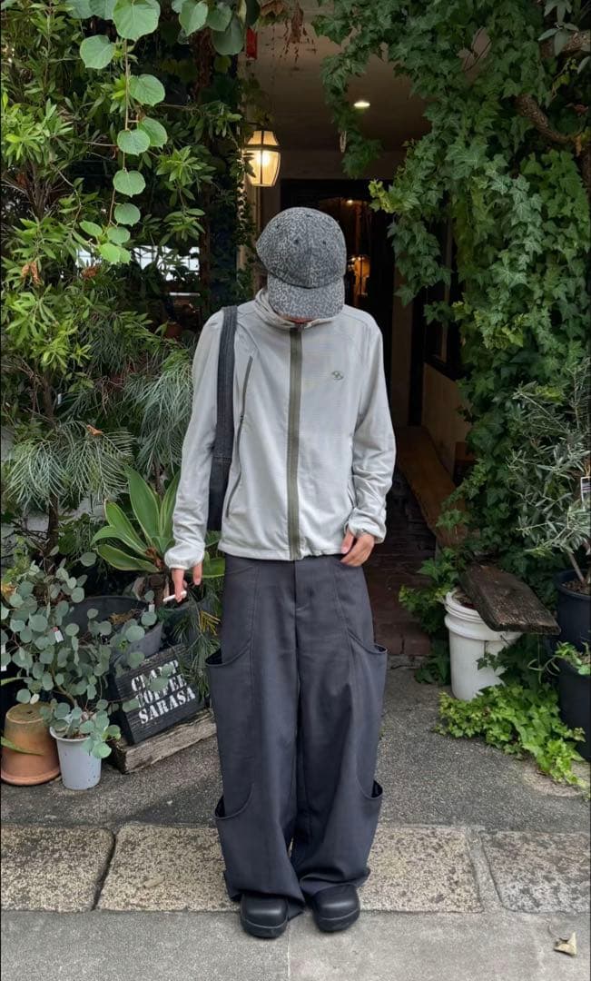 パンツ goatessence tucksidePocket