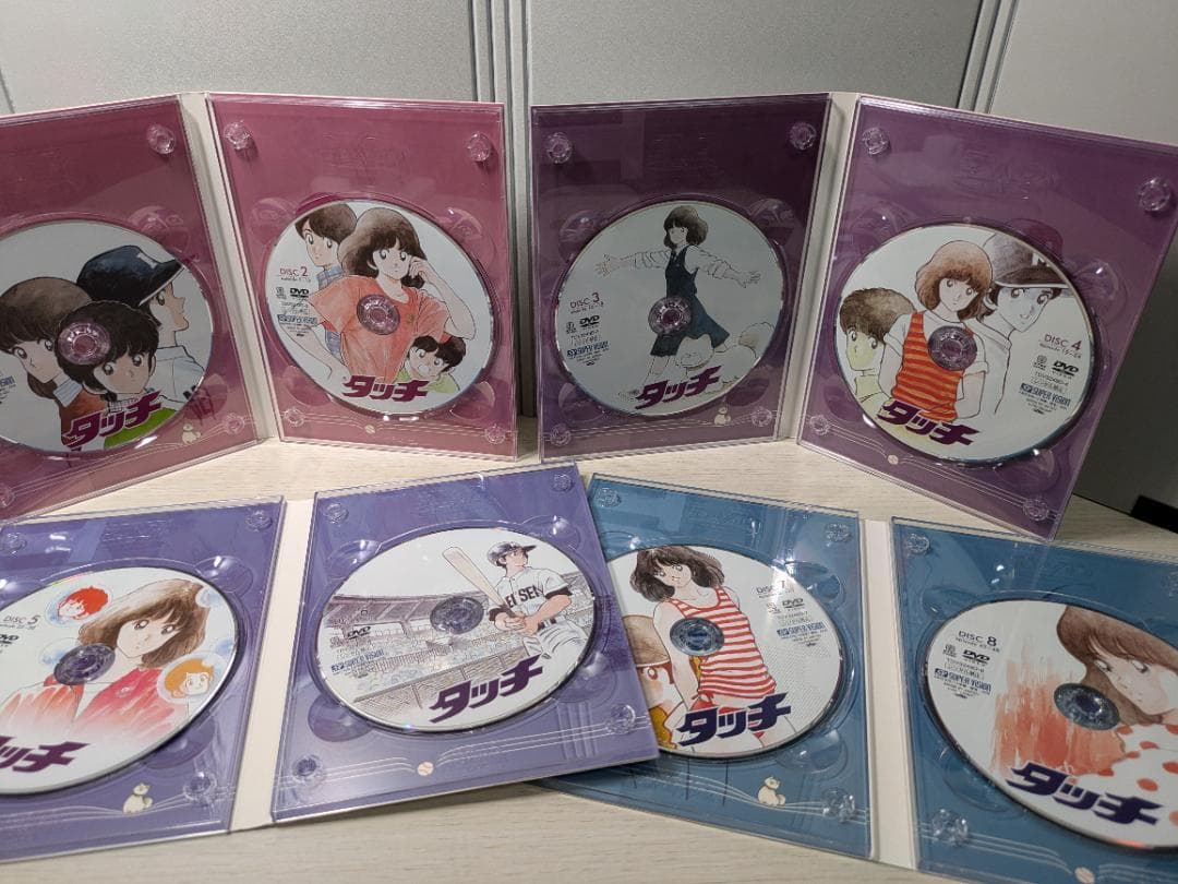 タッチ DVD ボックスセット初回限定封入特典ブックレット、CD、イラストカード