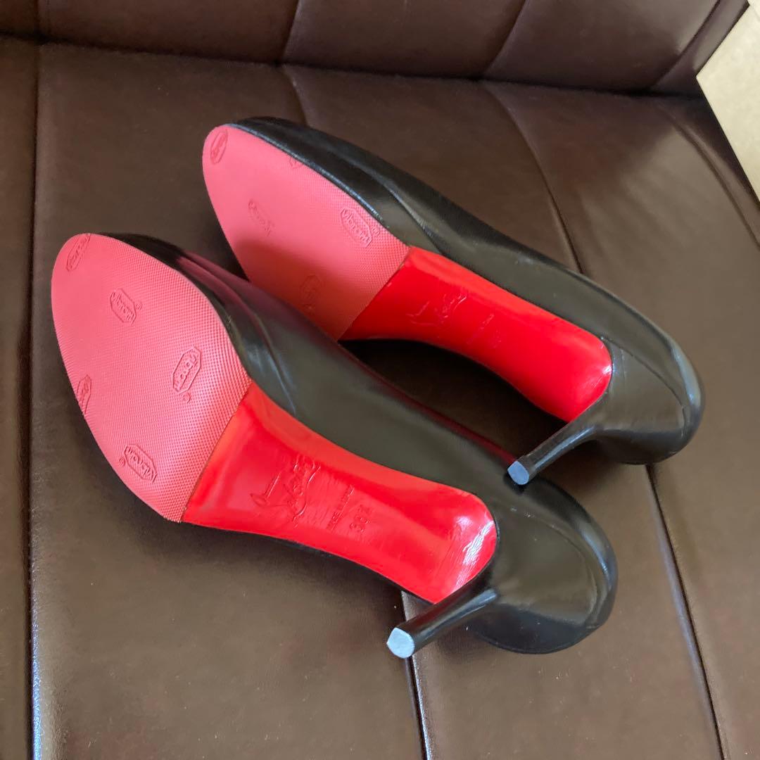 ma様Christian Louboutinクリスチャンルブタンブラックパンプス