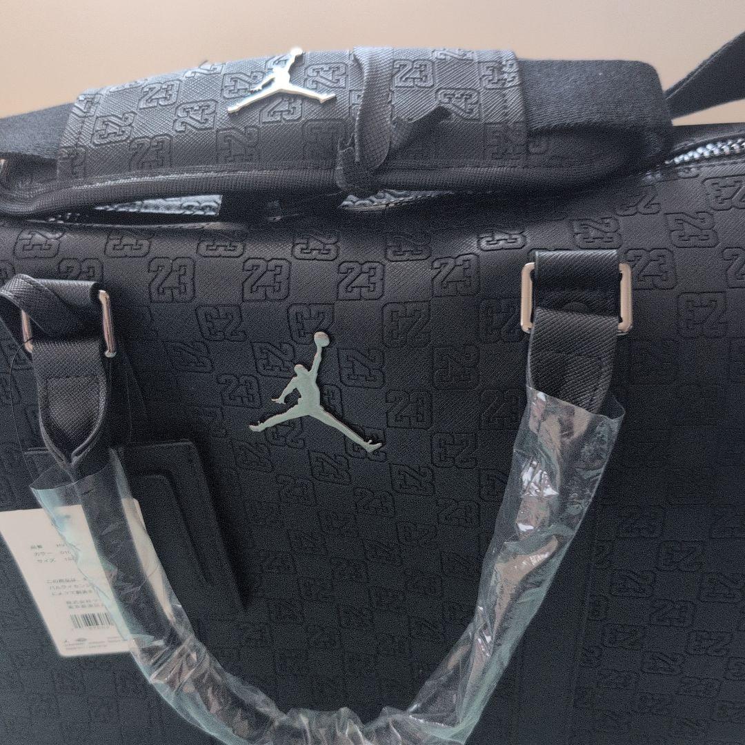 ジョーダン モノグラム ダッフルバッグ (25L)