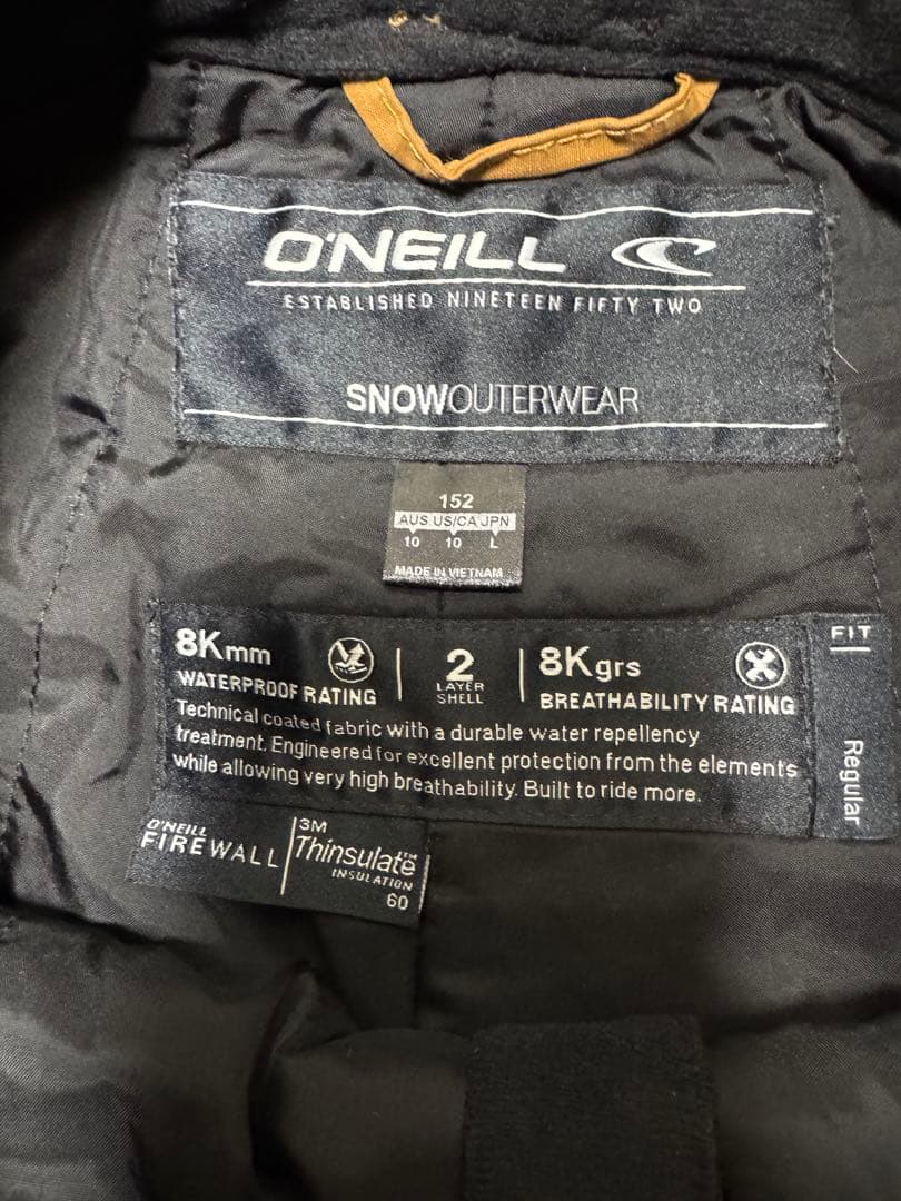 スノーボード一流メーカーセット。防水加工済み