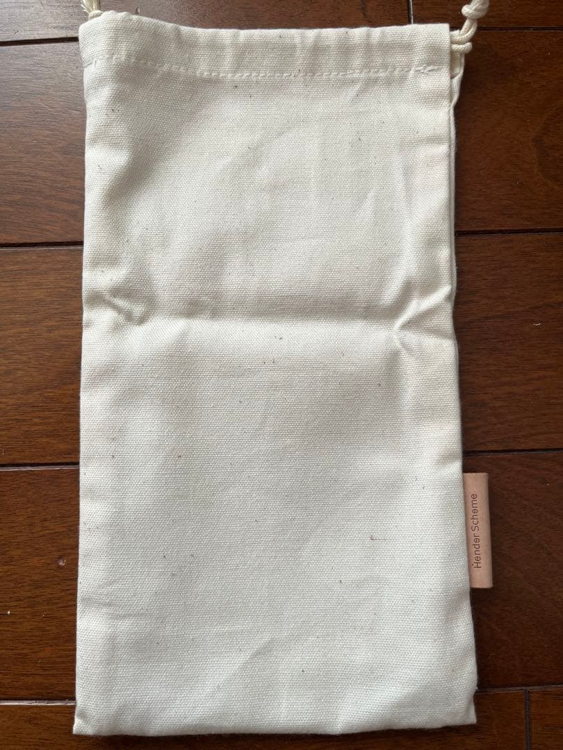 レザー製 ブラック 二つ折り財布