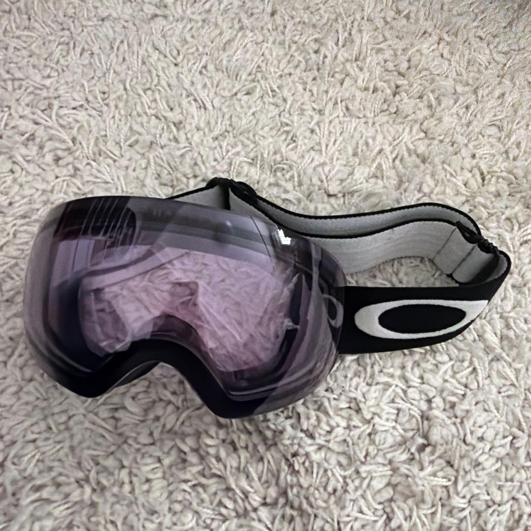 Oakley ゴーグル 曇雪で大活躍