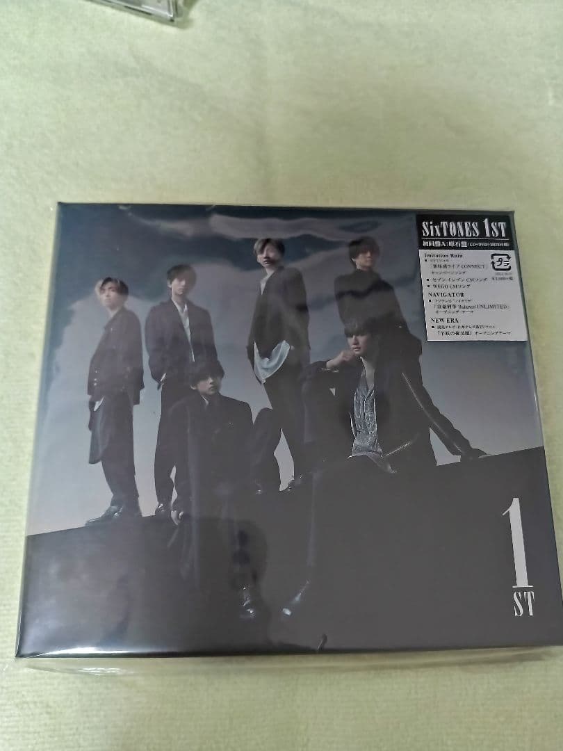 美品　SixTONES　1ST 　初回限定AB盤 初回使用通常盤