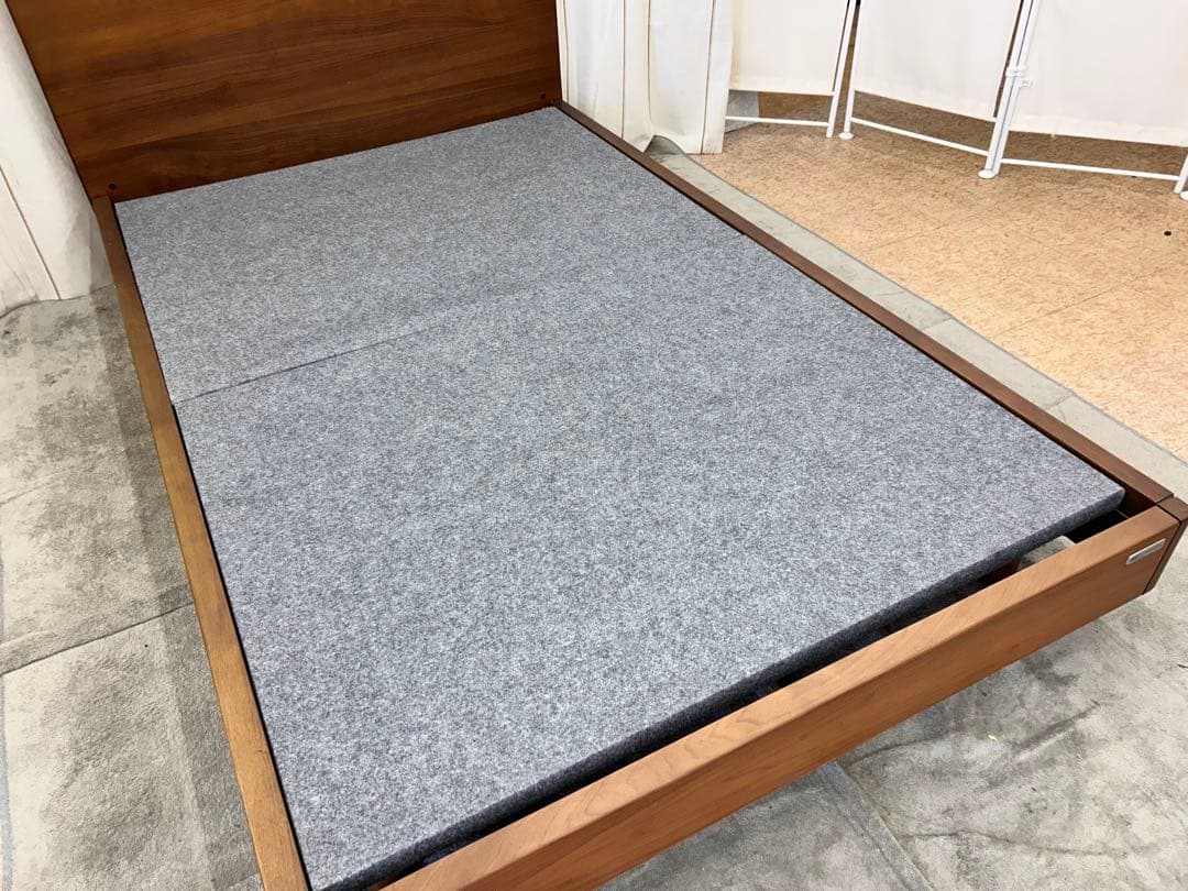 エアウィーブ　セミダブルベッドフレーム