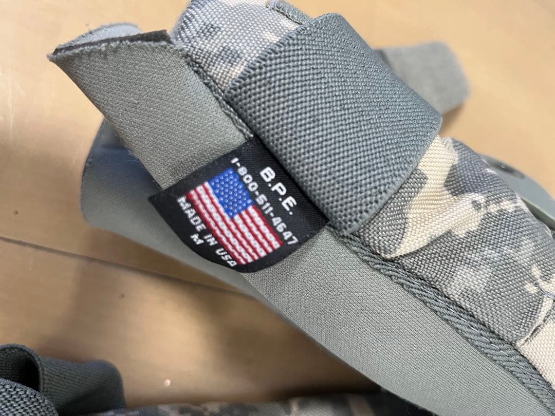 よ*ー様 アメリカ軍　ボディアーマー&その他