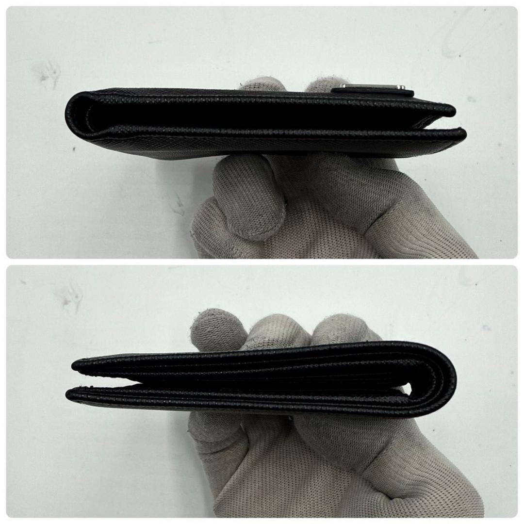 YYY　プラダ 折り財布 サフィアーノ 三角ロゴ 黒 付属品有