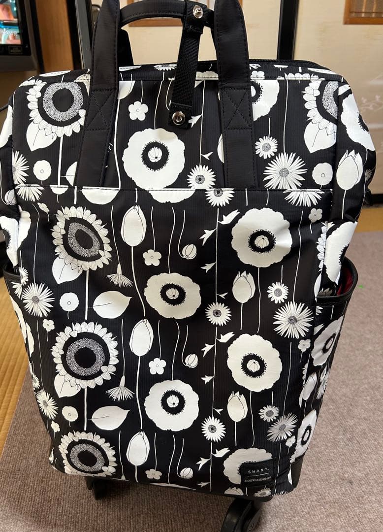 スワニーキャリーケース　中原淳一コラボ