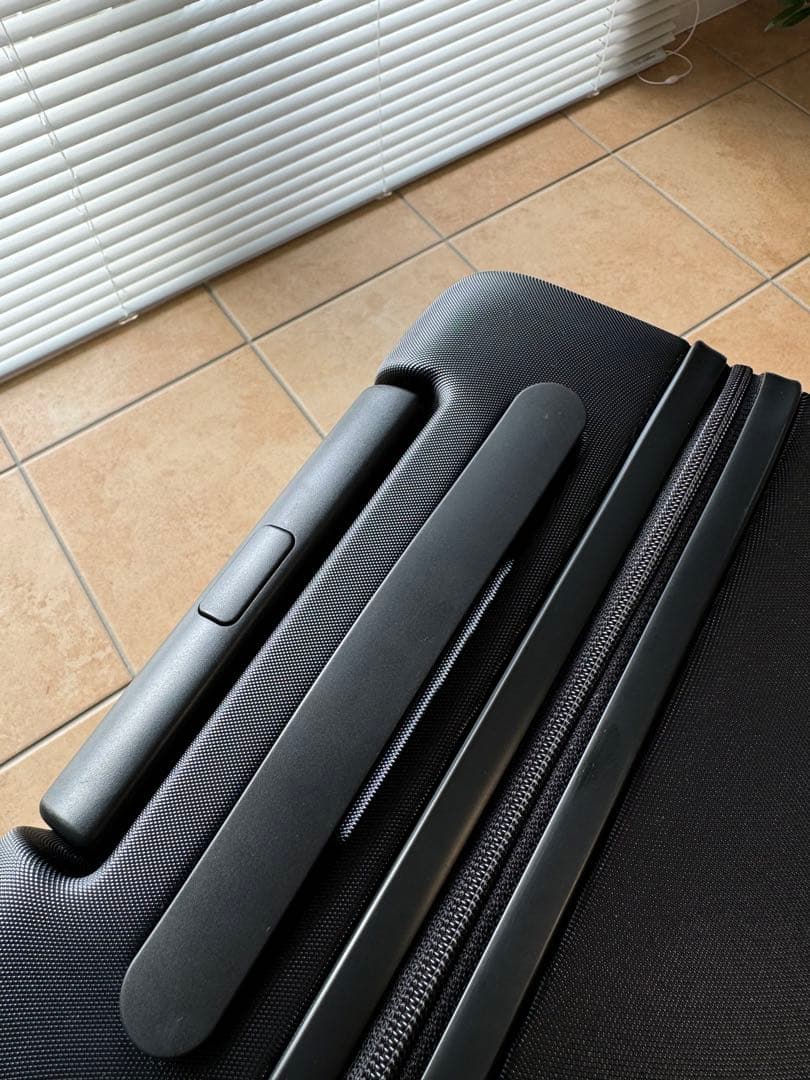 RI☆　【美品】無印良品　ハードキャリーケース　機内持込サイズ 36L