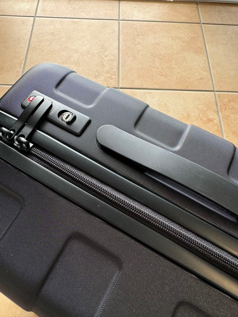 RI☆　【美品】無印良品　ハードキャリーケース　機内持込サイズ 36L