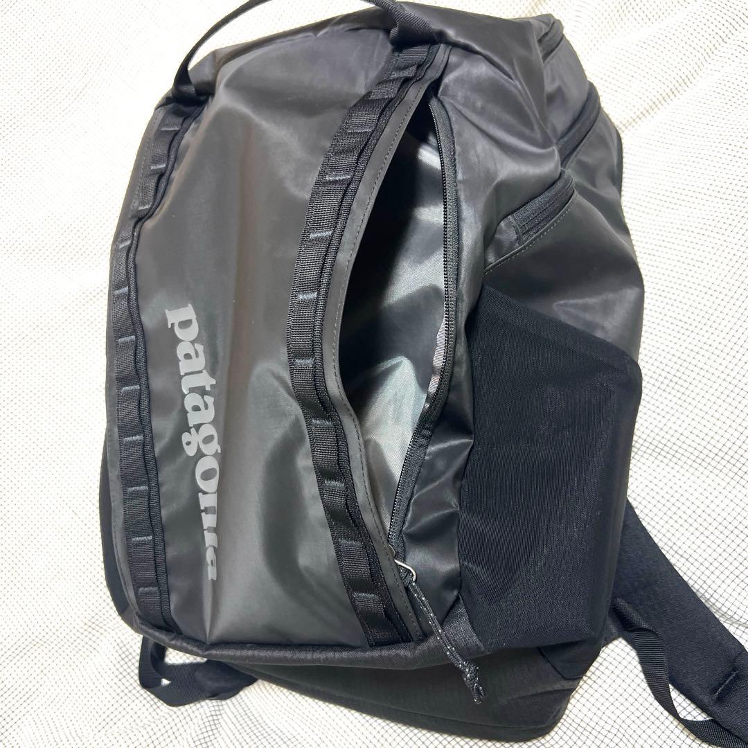 パタゴニア ブラックホール・パック 32L
