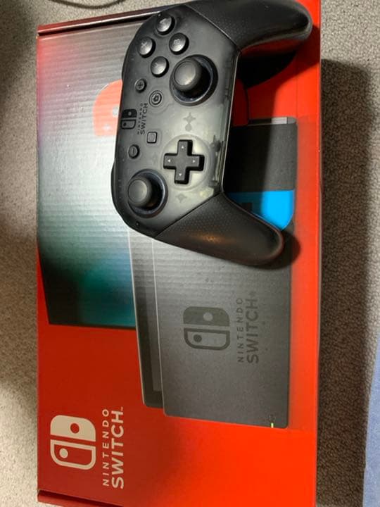 任天堂switch  純正Proコントローラー