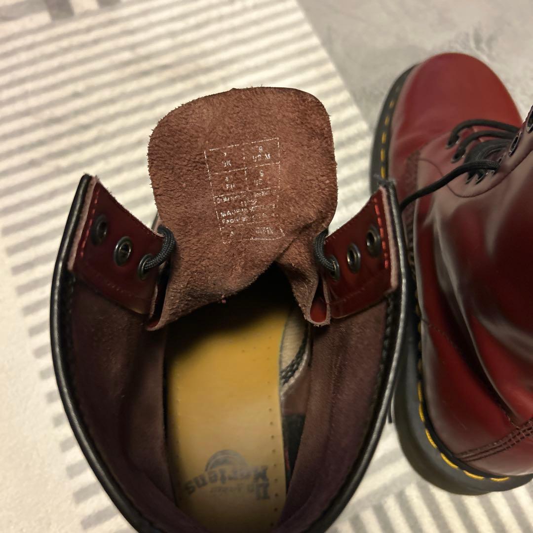 やつさん専用 ドクターマーチン　8ホール　UK7 26㌢